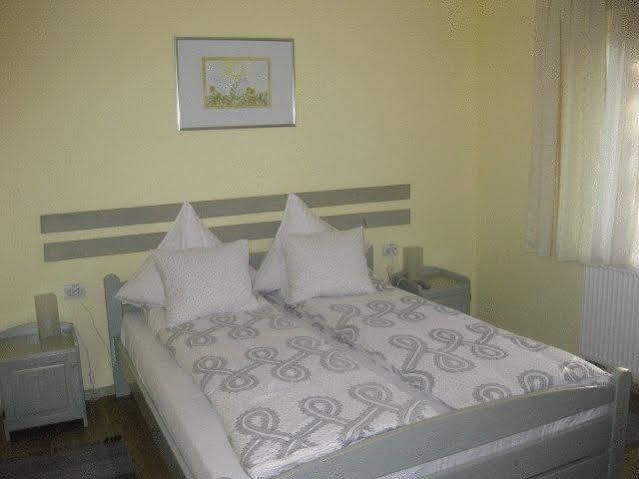 Pensiunea La Despani Brasov Exterior photo